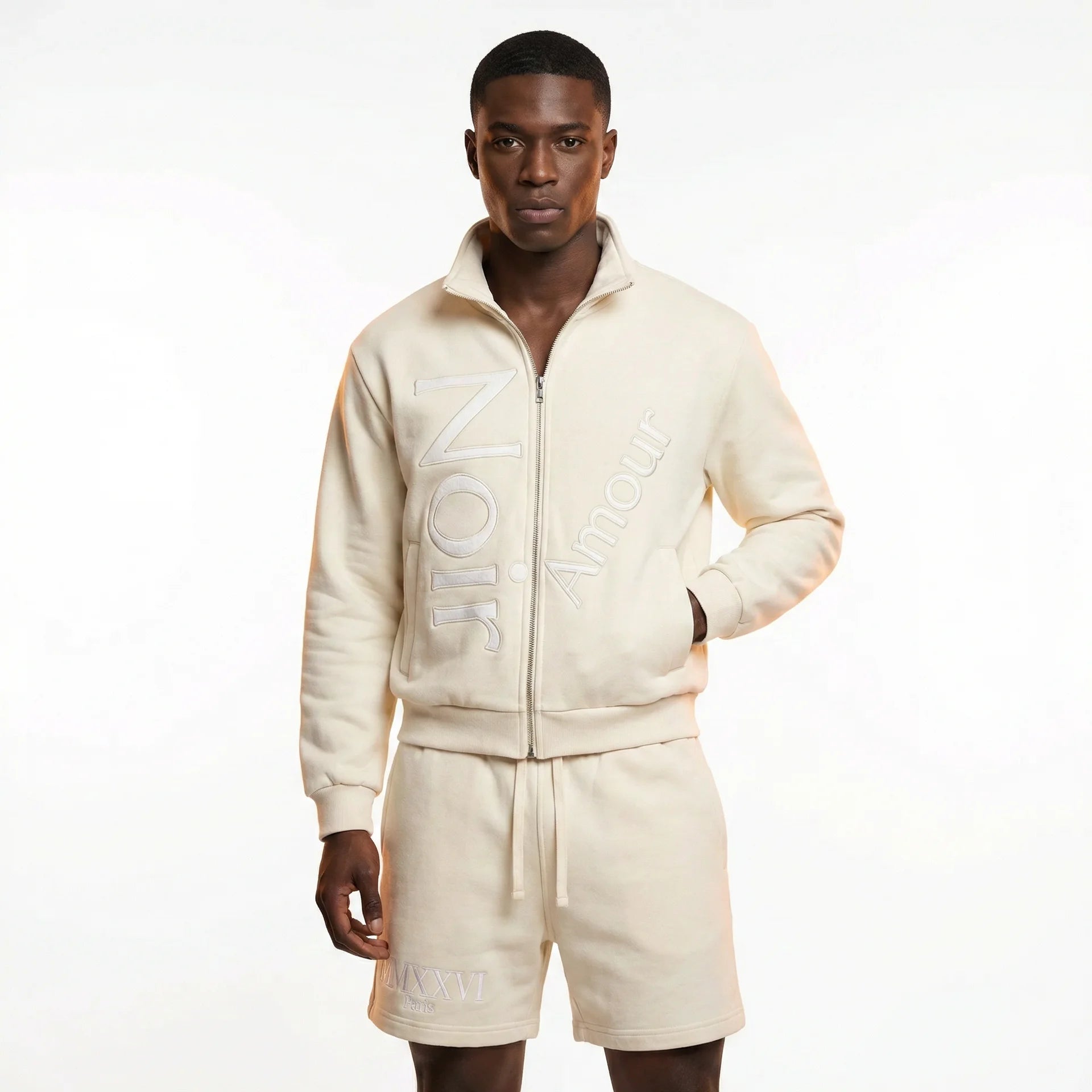 Noir Amour Off-White Men’s Velour Set